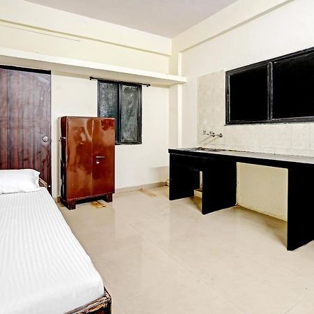 Amba Executive An Apartment Hotel Mundhva Zewnętrze zdjęcie