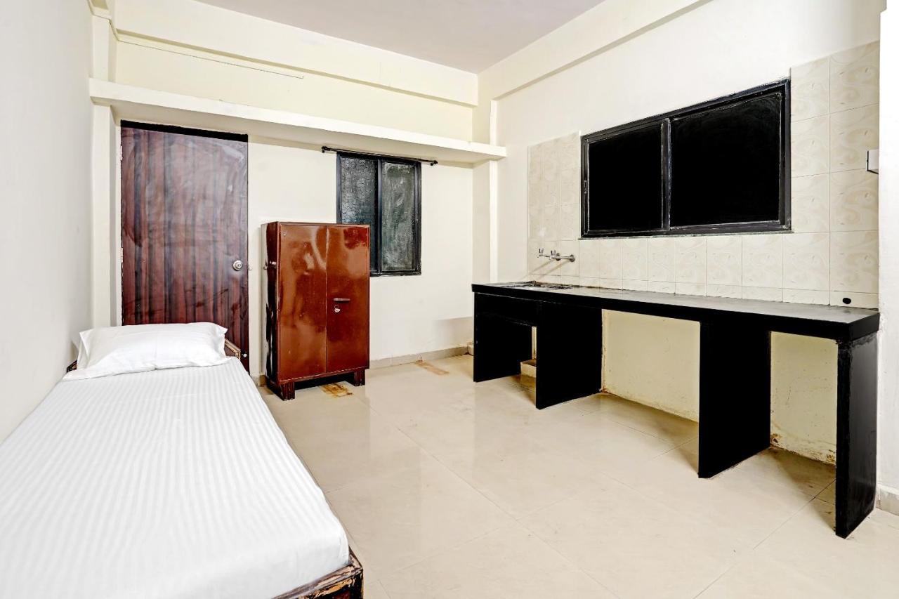 Amba Executive An Apartment Hotel Mundhva Zewnętrze zdjęcie