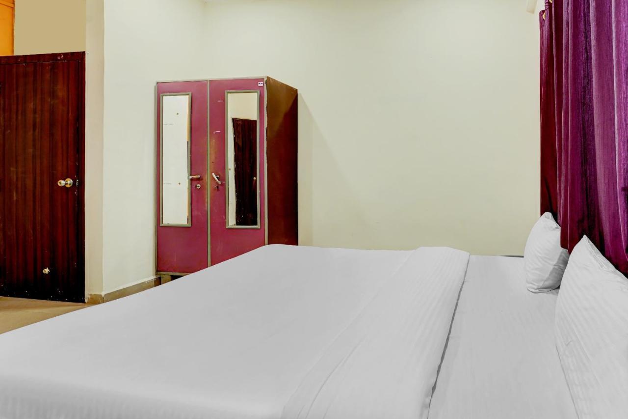 Amba Executive An Apartment Hotel Mundhva Zewnętrze zdjęcie