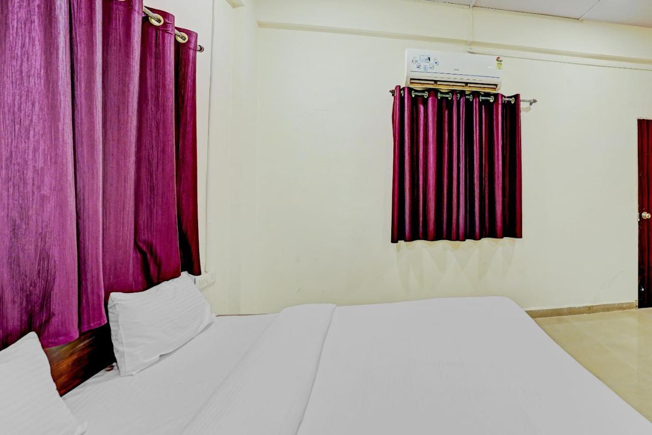 Amba Executive An Apartment Hotel Mundhva Zewnętrze zdjęcie