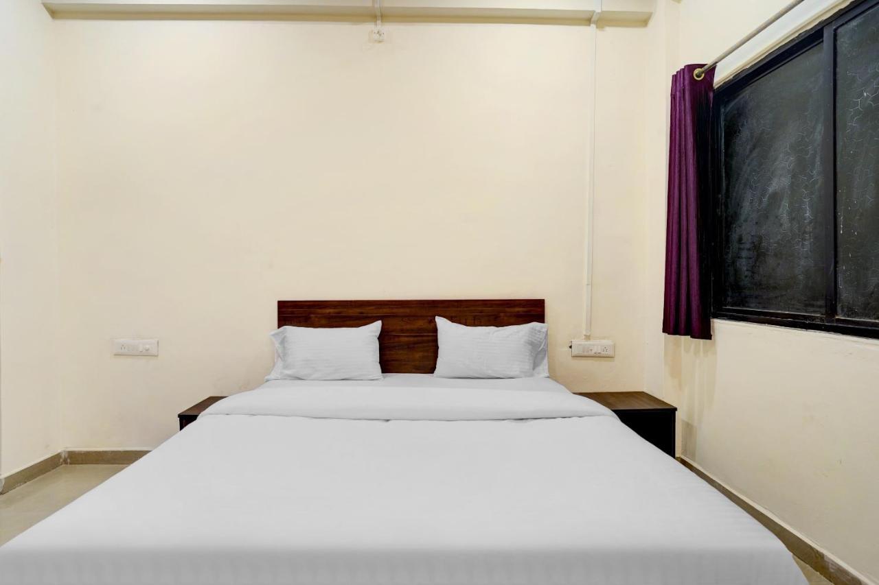 Amba Executive An Apartment Hotel Mundhva Zewnętrze zdjęcie
