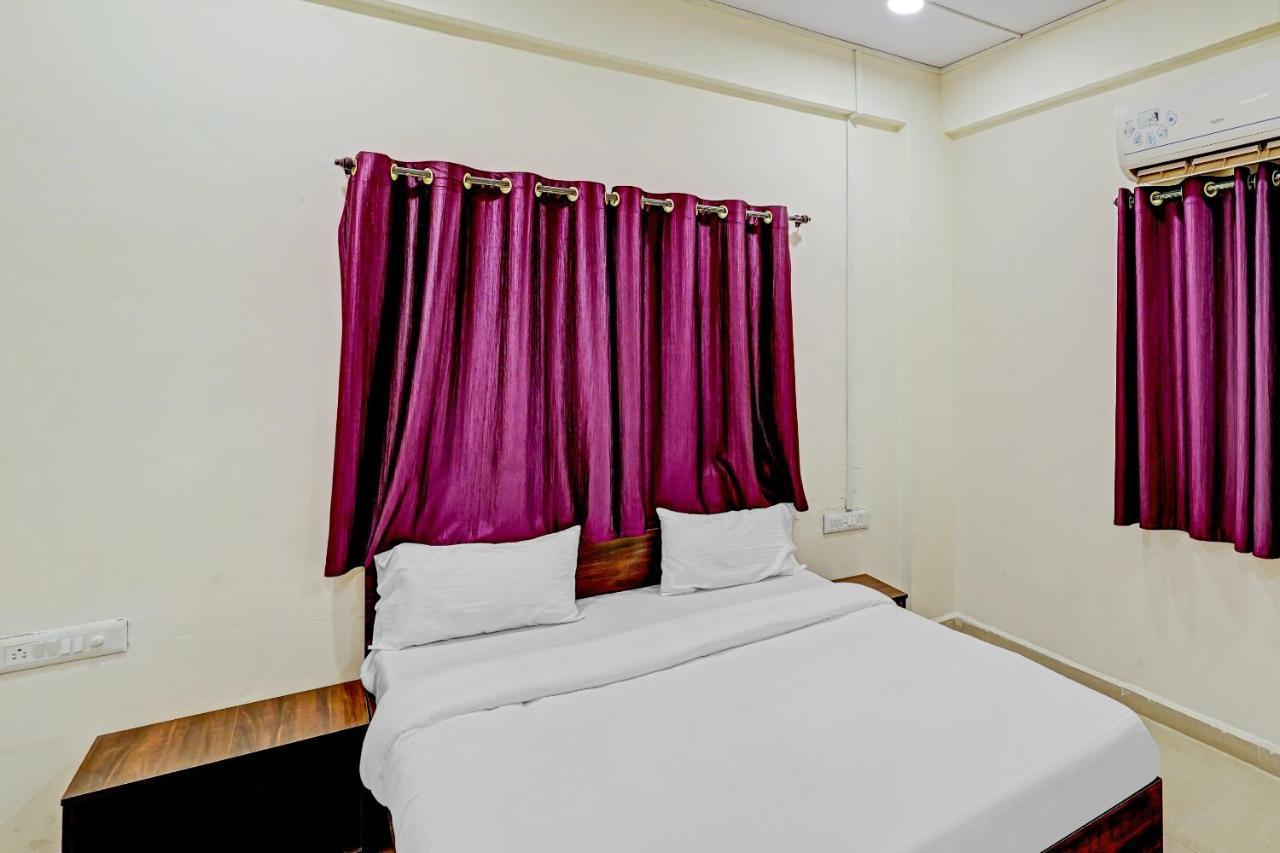 Amba Executive An Apartment Hotel Mundhva Zewnętrze zdjęcie